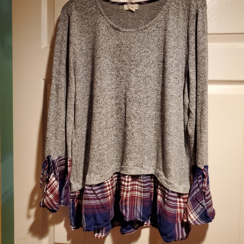 Style & Co long sleeve top